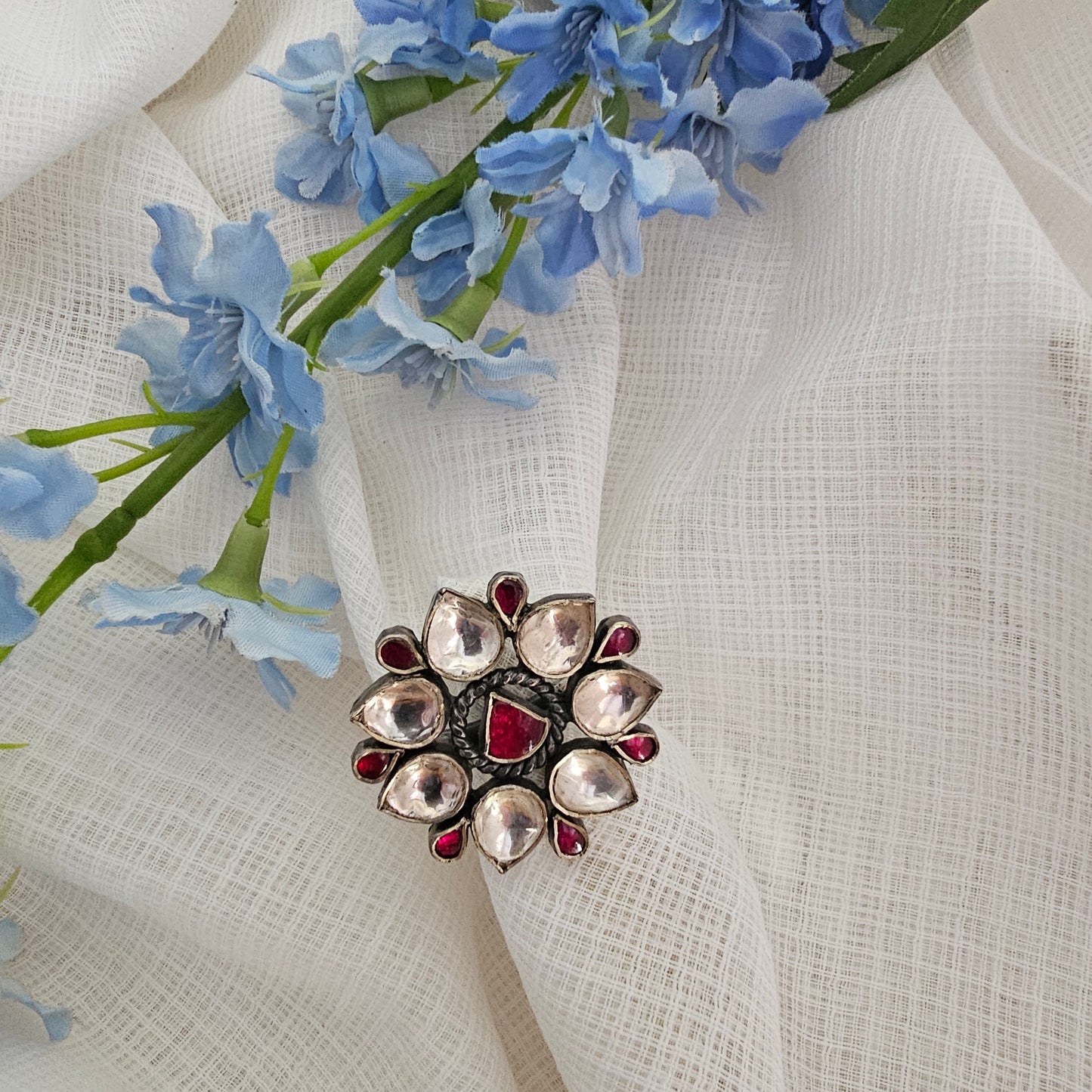 Silver 92.5 pink kundan and moissanite ring