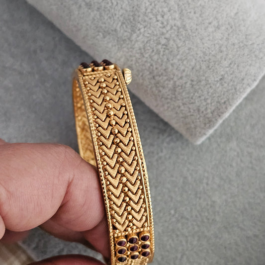 Silver 92.5 gold polish Kolhapur Kada