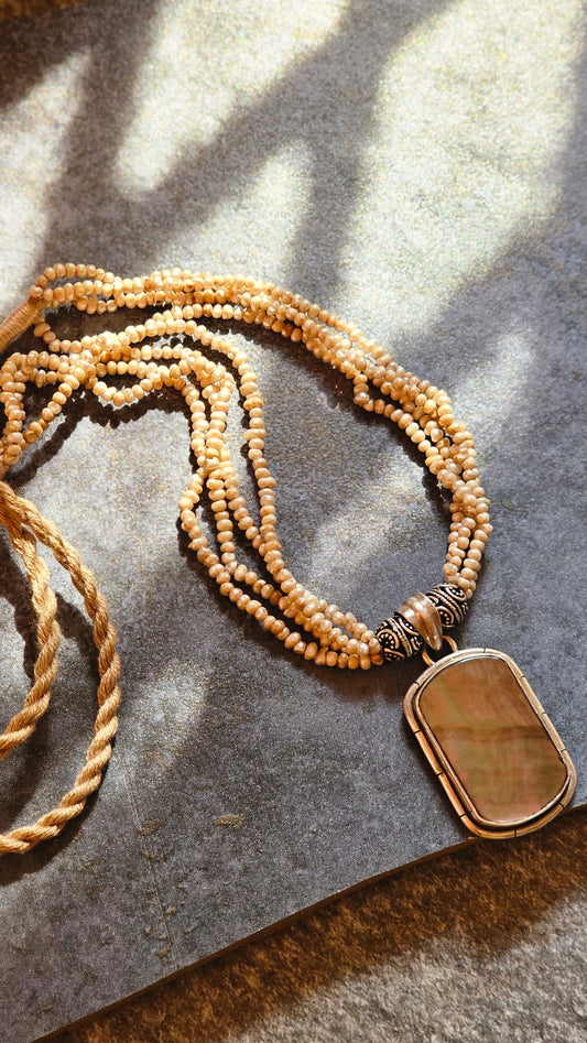 Mother of pearl oxidised pearl necklace