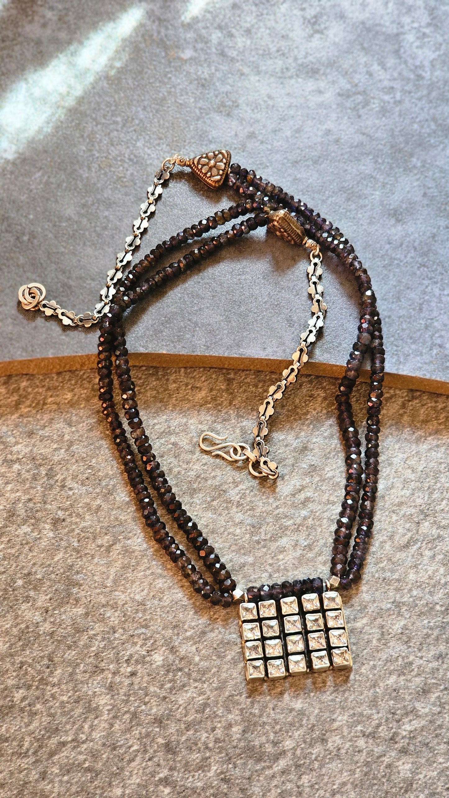 Iolite gemstones necklace with AD stone pendant