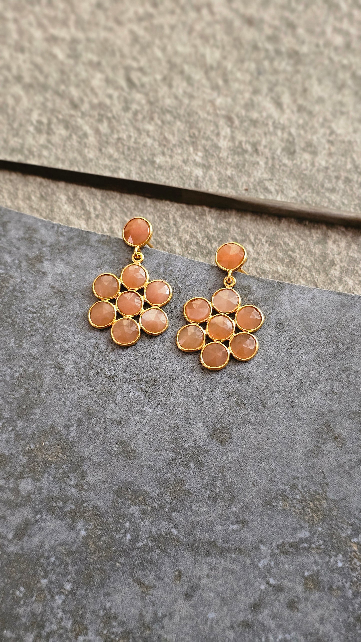 Blush Bloom – Rose Quartz Floral Earrings