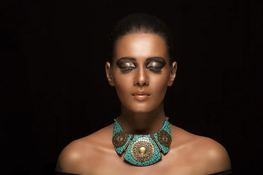 The Difference between Handmade vs. Casting Jewelry Explained