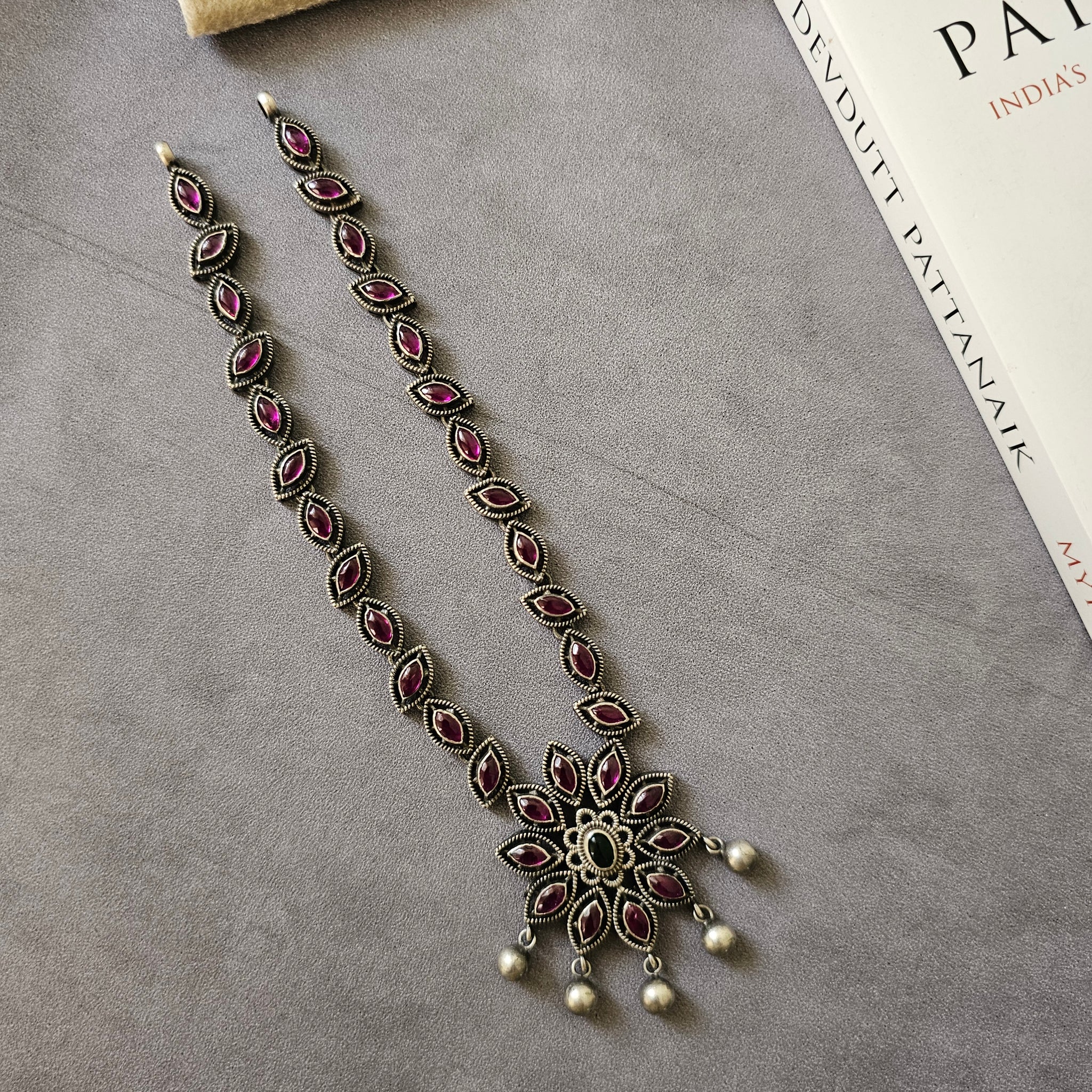 Silver ruby necklace with pendant in victorian style