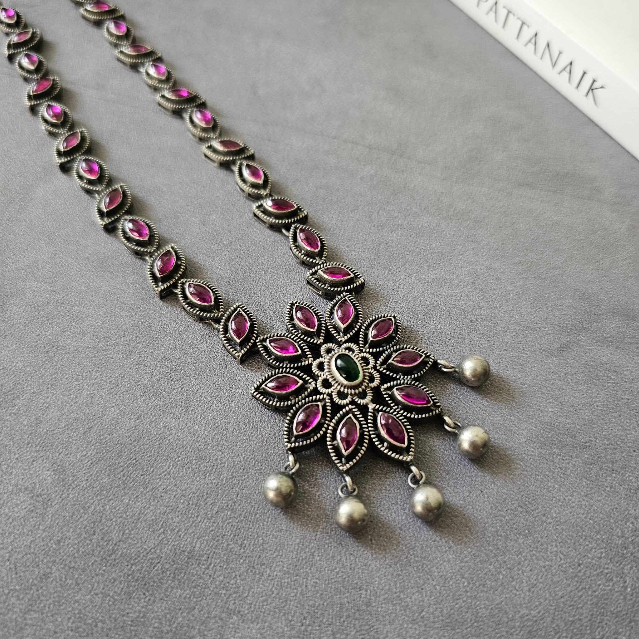 Silver ruby necklace with pendant in victorian style