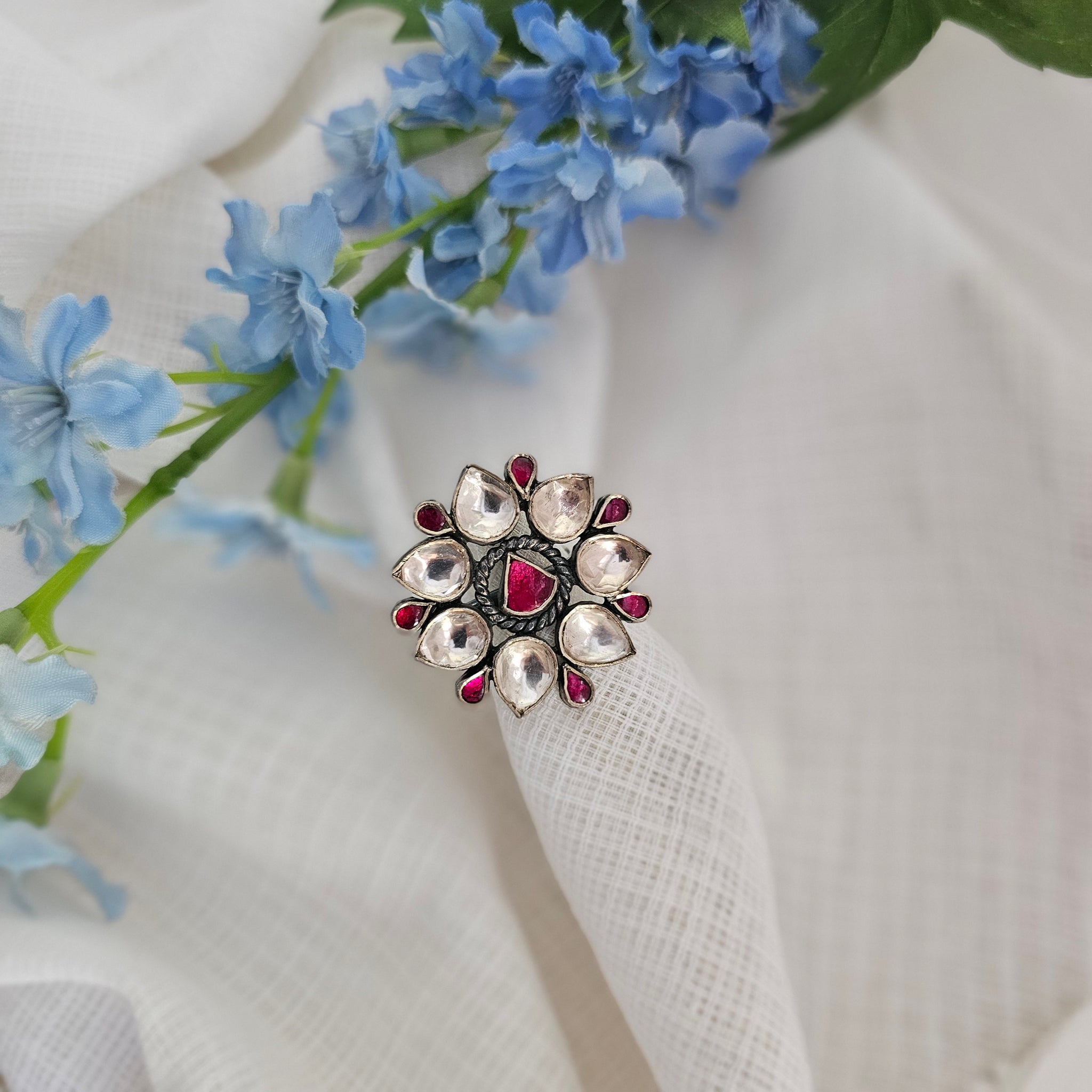 Silver 92.5 pink kundan and moissanite ring