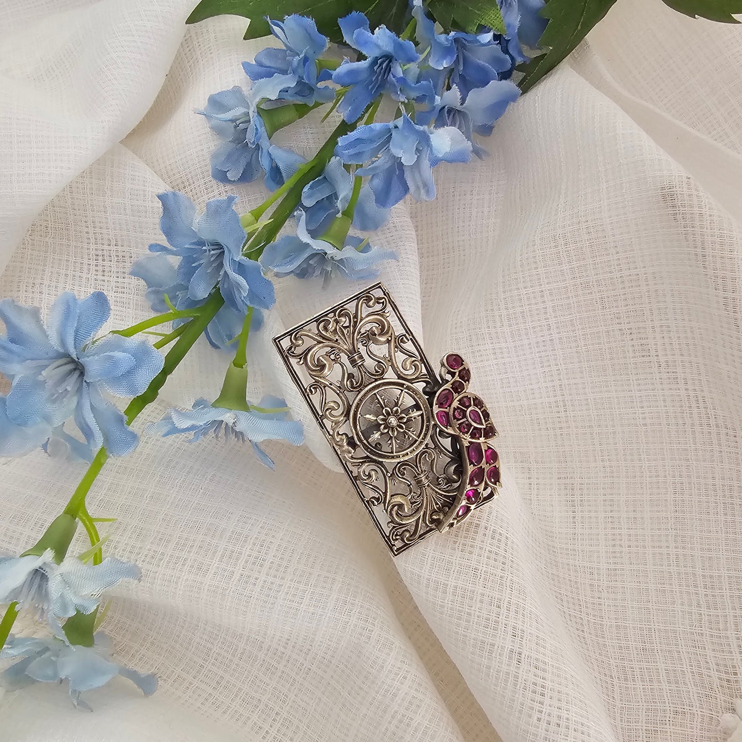 Silver 92.5 Kemp ring in Chettinad style