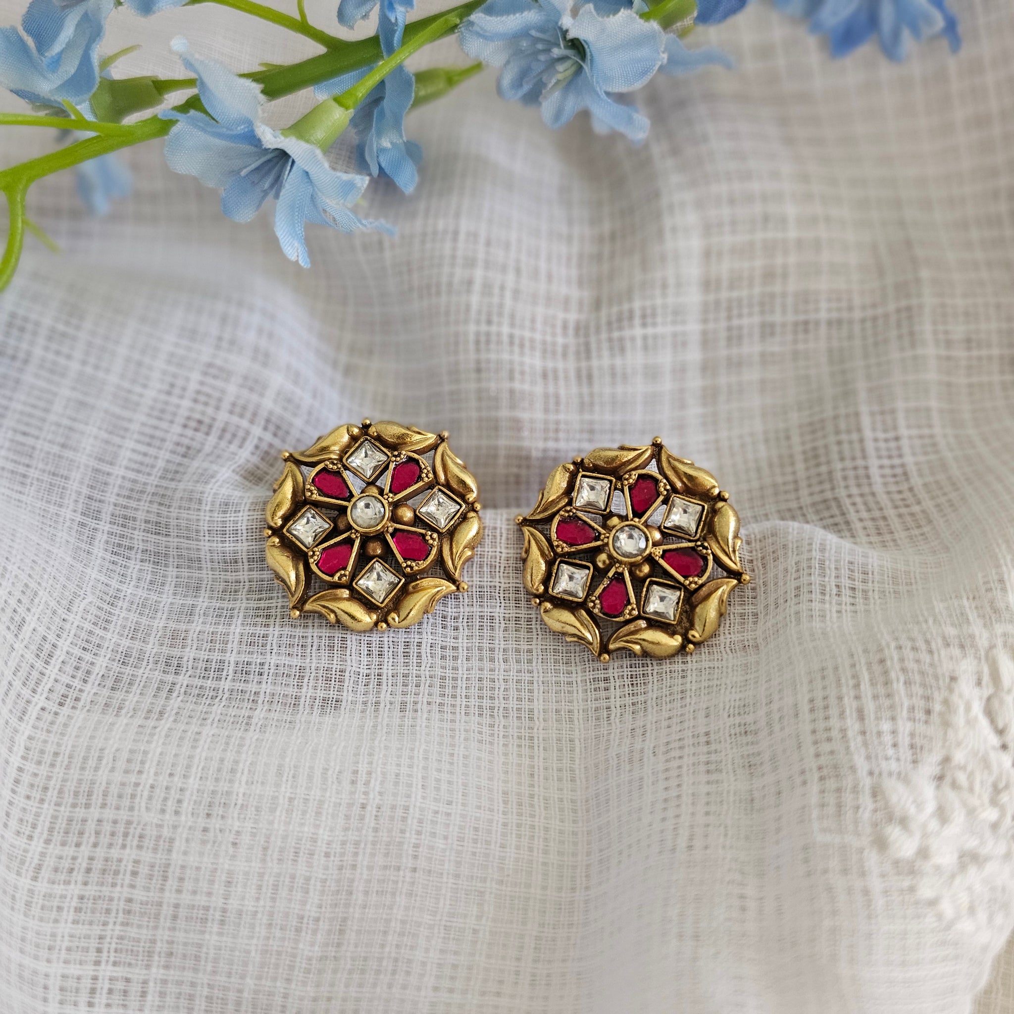 Silver 92.5 kundan gold polish statement studs