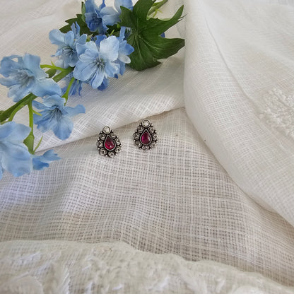 Silver 92.5 kemp and moissanite stud