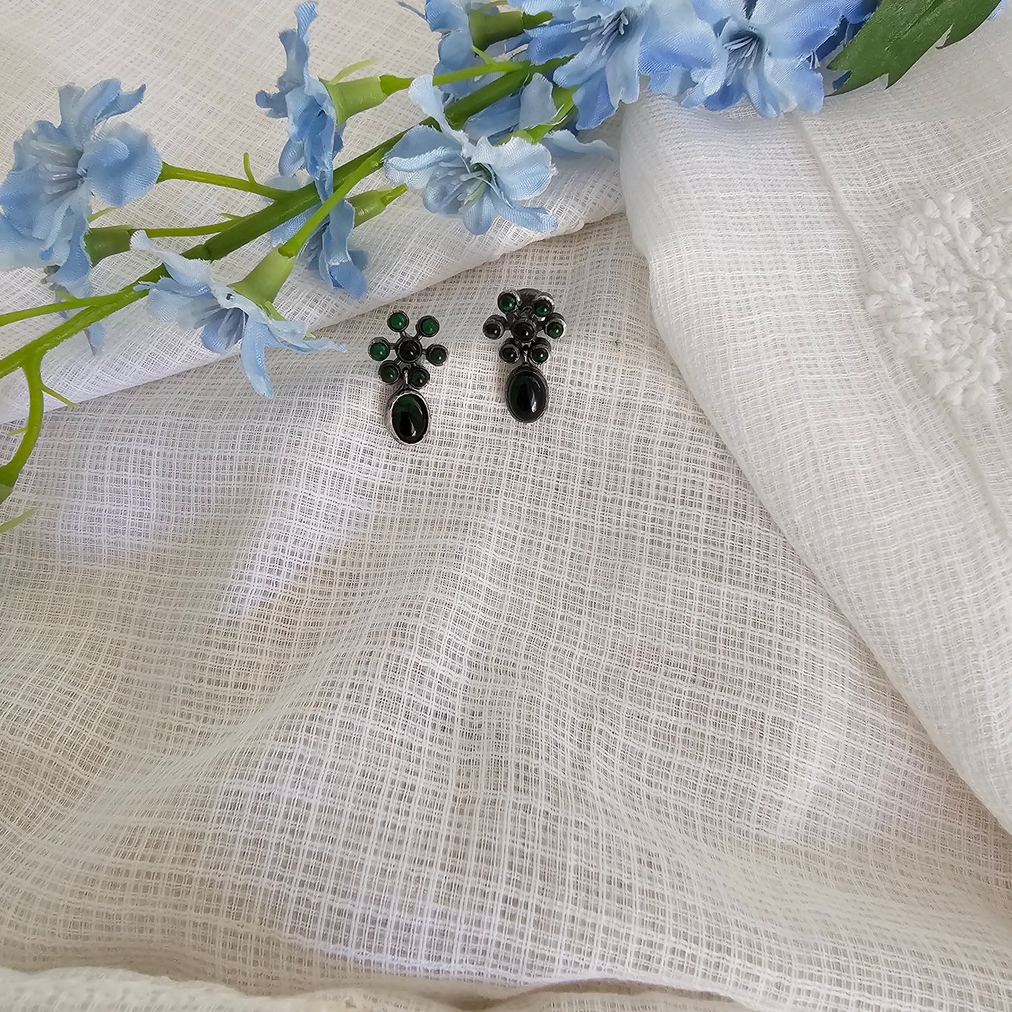 Silver 92.5 green kemp stud