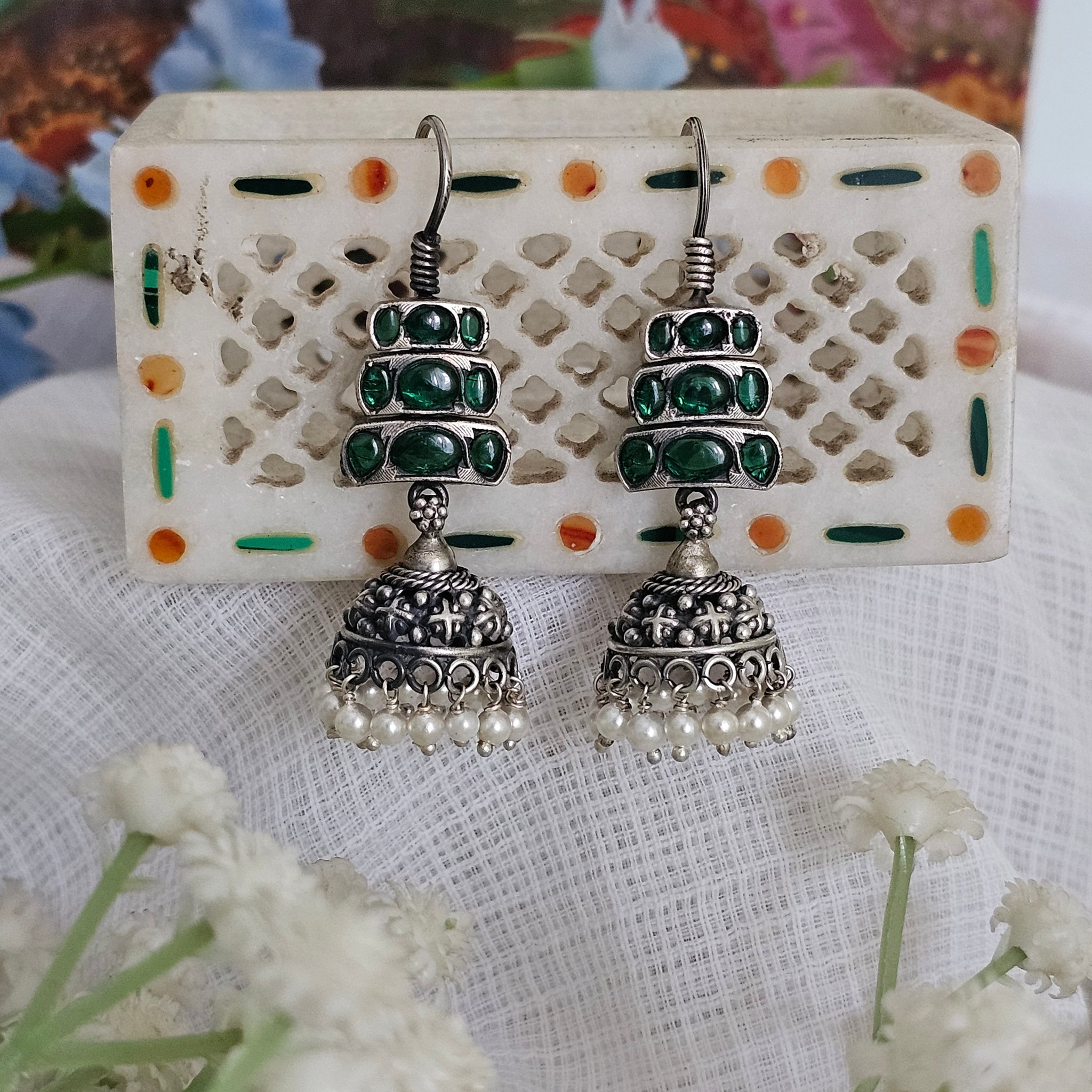 Silver 92.5 green kempu jhumkis