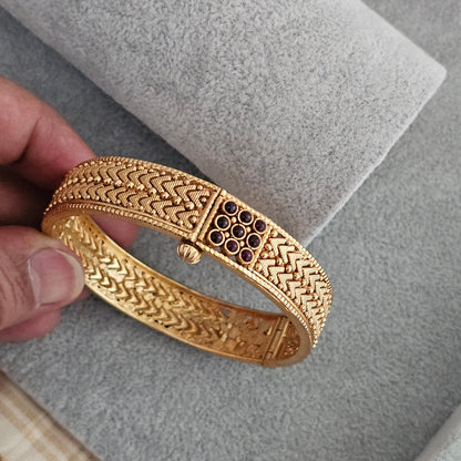 Silver 92.5 gold polish Kolhapur Kada