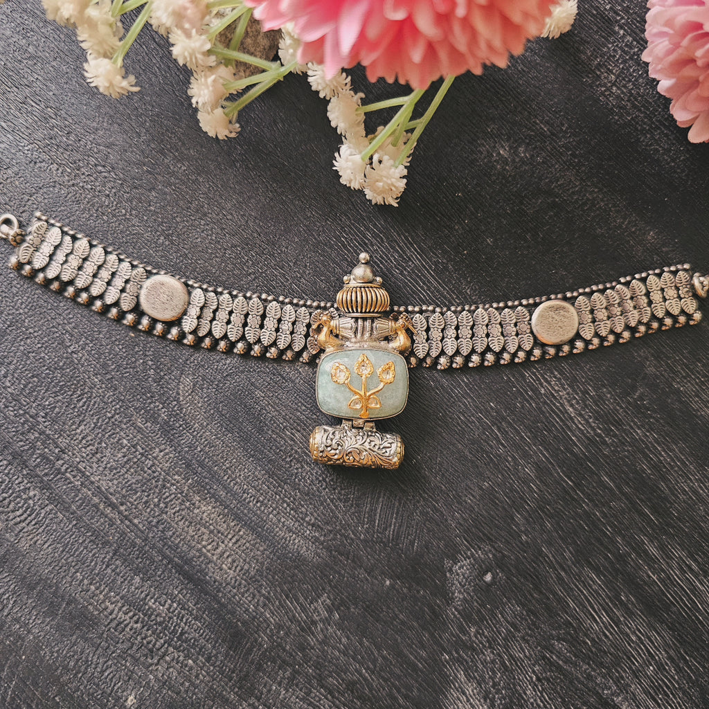 Silver 92.5 kundan two tone choker