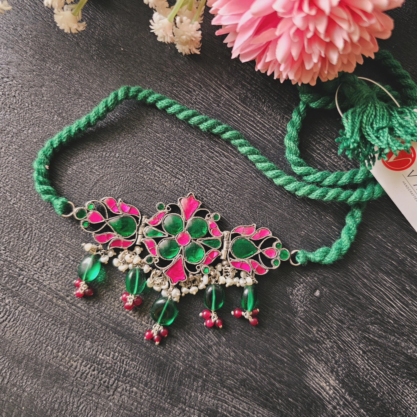 Silver 92.5 kundan choker in red and green