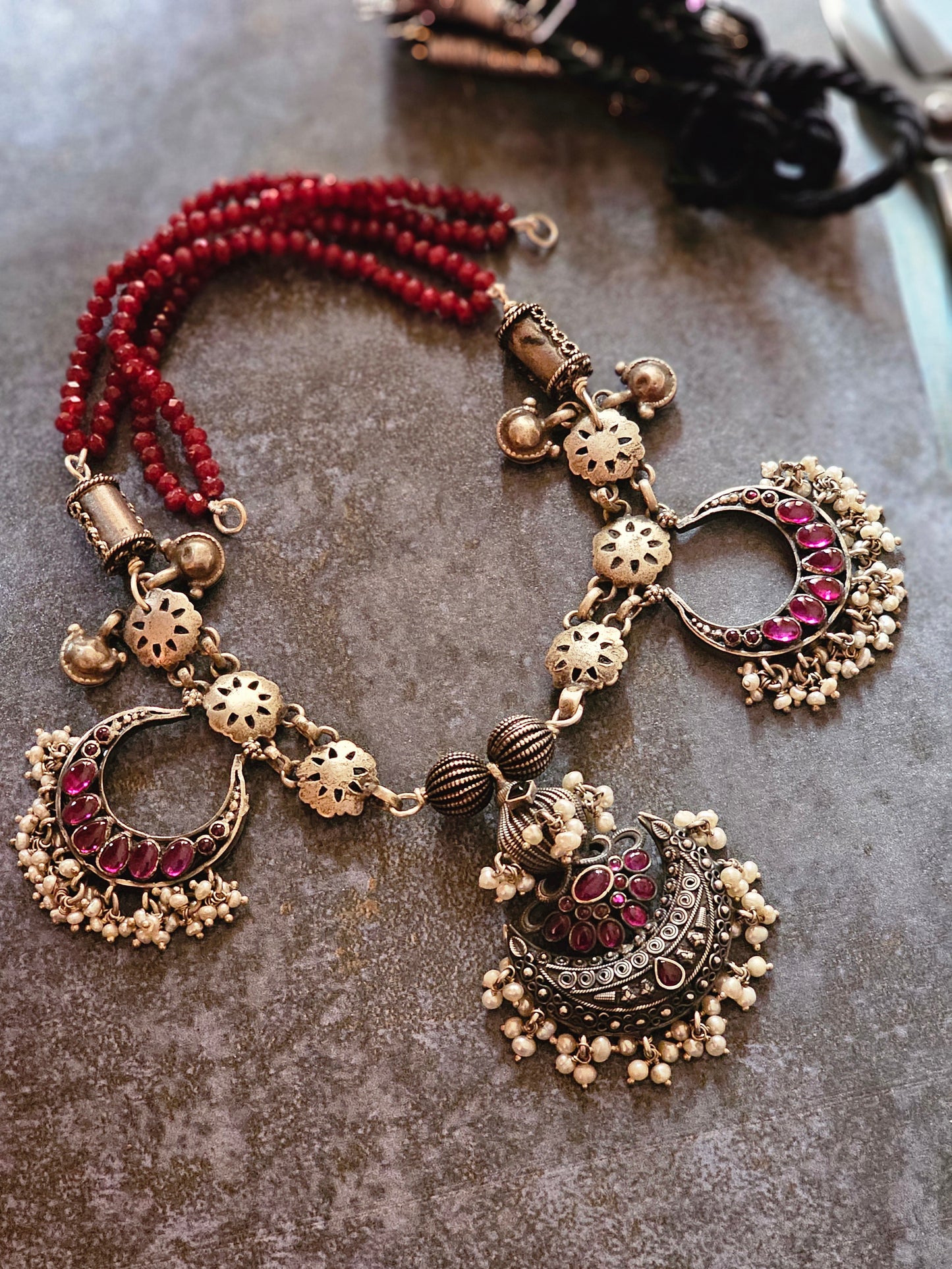 Oxidised kempu chaandbali necklace