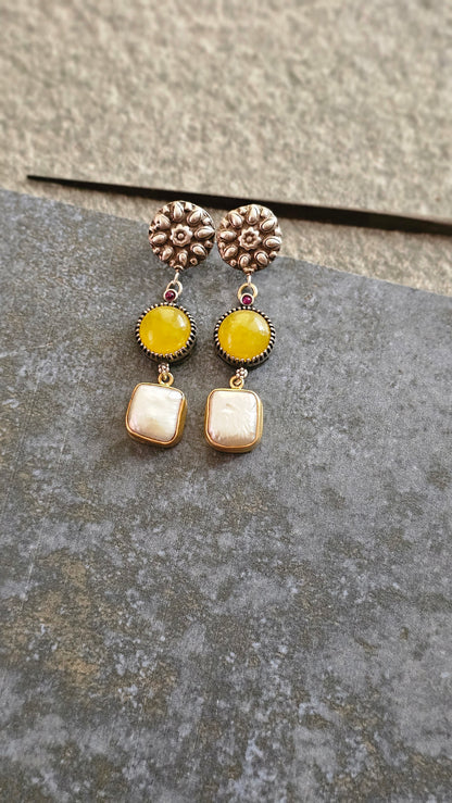Surya – Vintage Button Chalcedony & Mother of Pearl Danglers