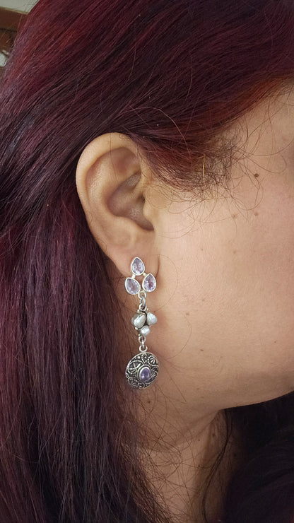 Madhavi – Amethyst & Pearl Filigree Earrings