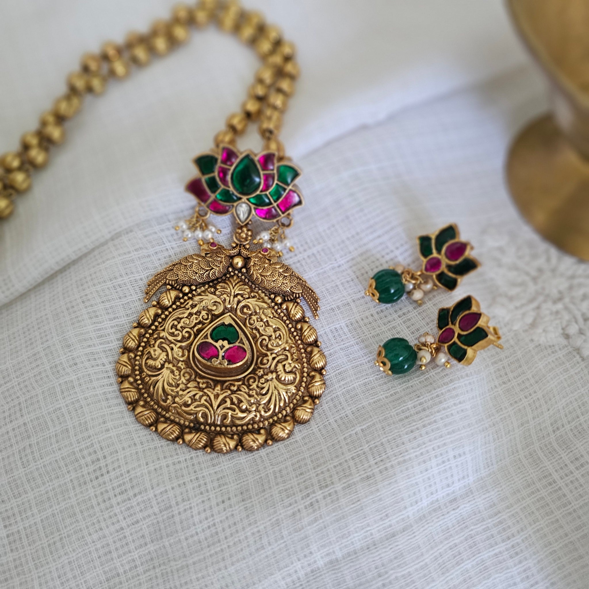 Silver 92.5 kundan gold polish necklace set