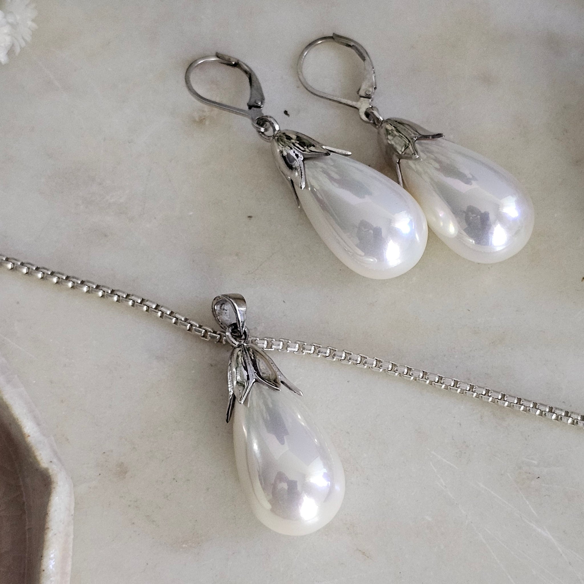 Handmade silver 92.5 pearl drop set