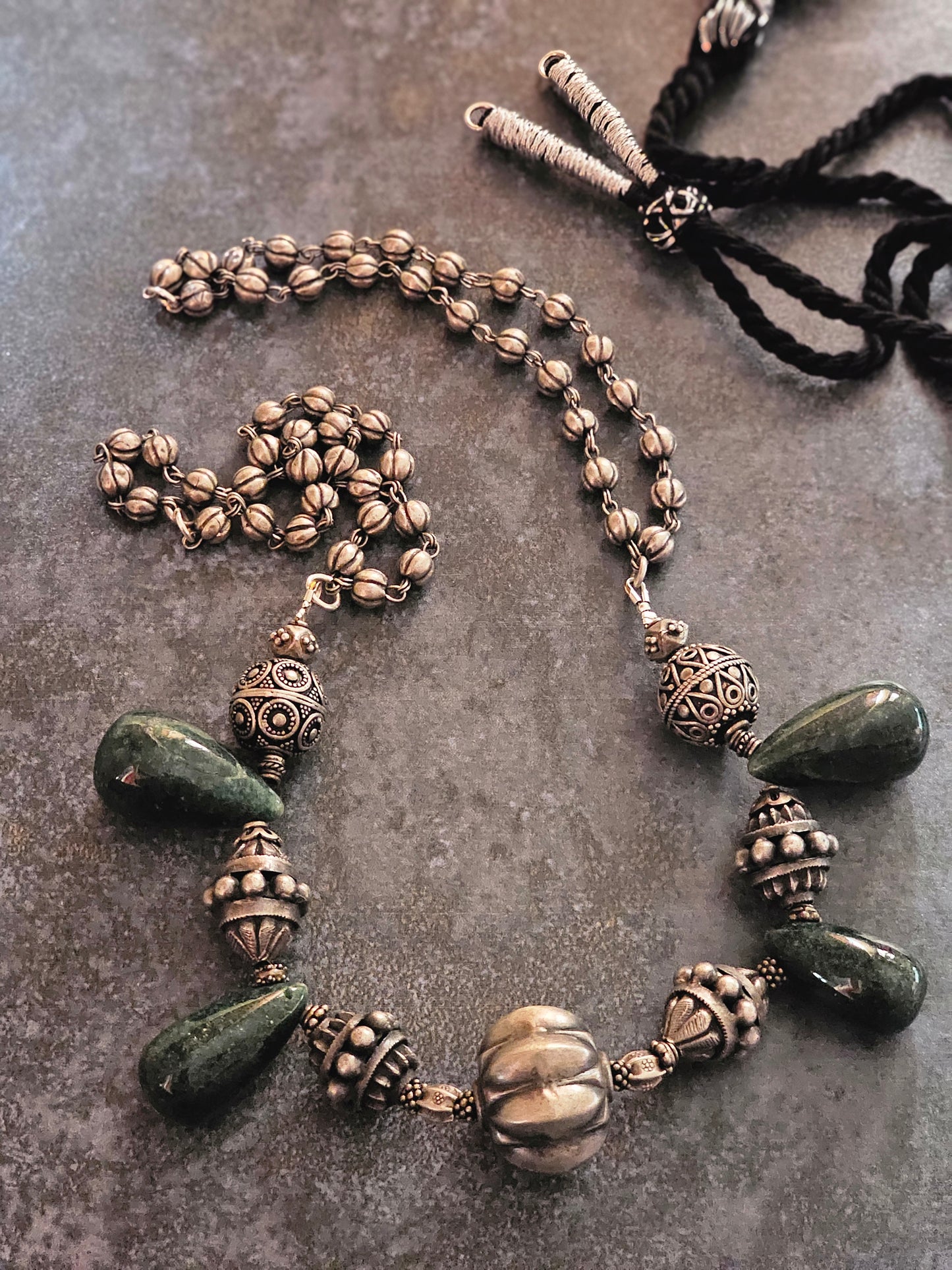 Emerald Muse – Aventurine & Silver Statement Necklace