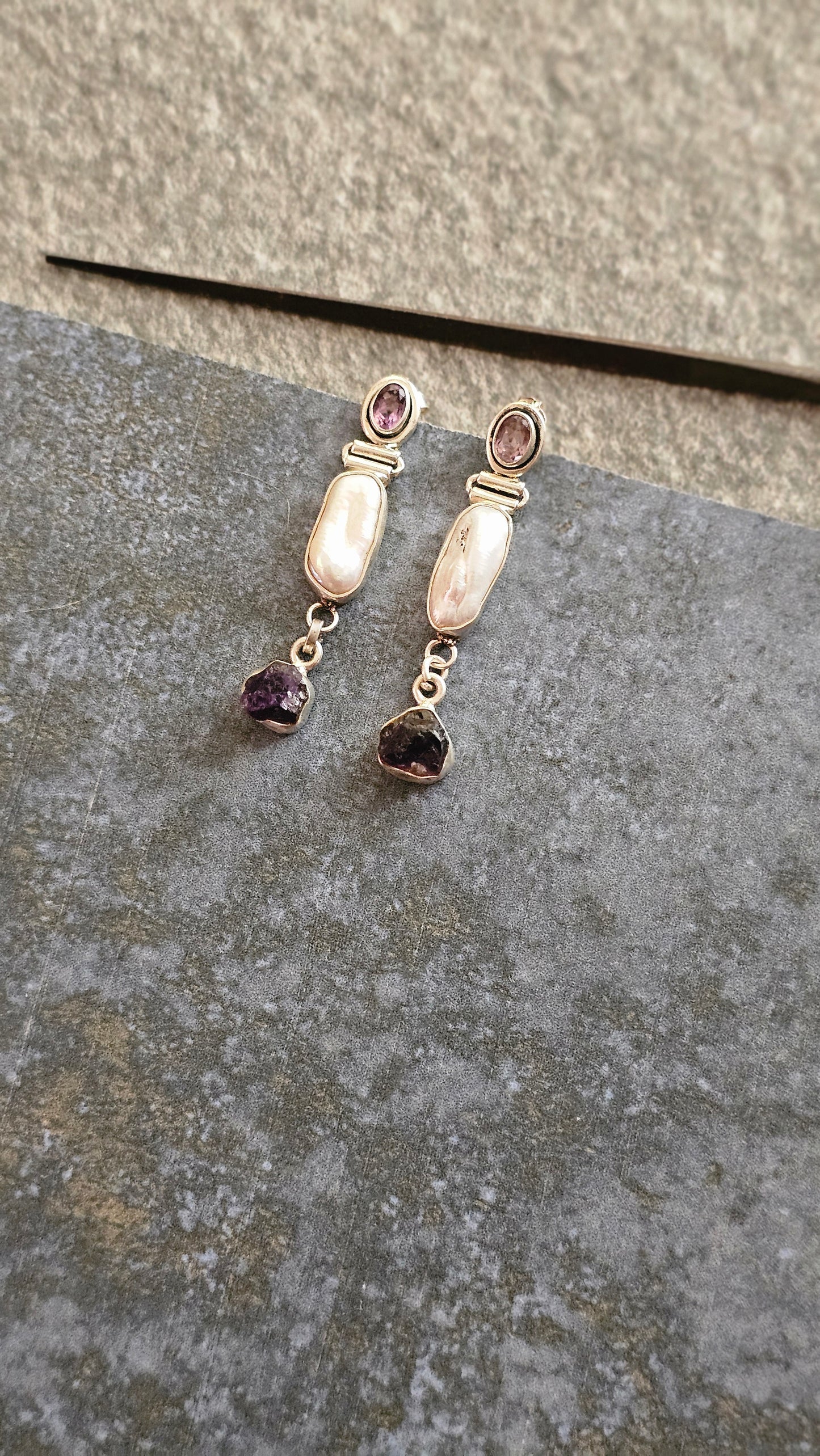 Luna – Amethyst & Biwa Pearl Drop Earrings