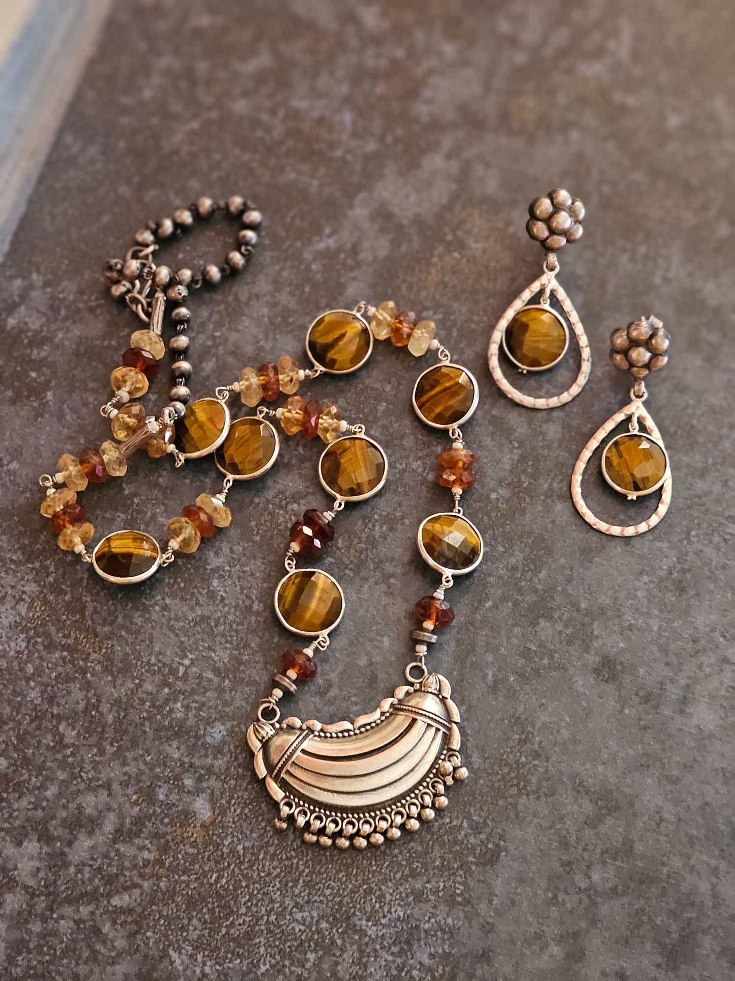 Hessonite Statement silver Necklace