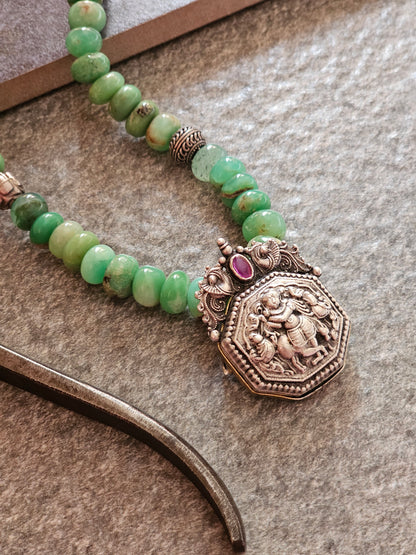 Nakash pendant with Chrysoprase gemstone