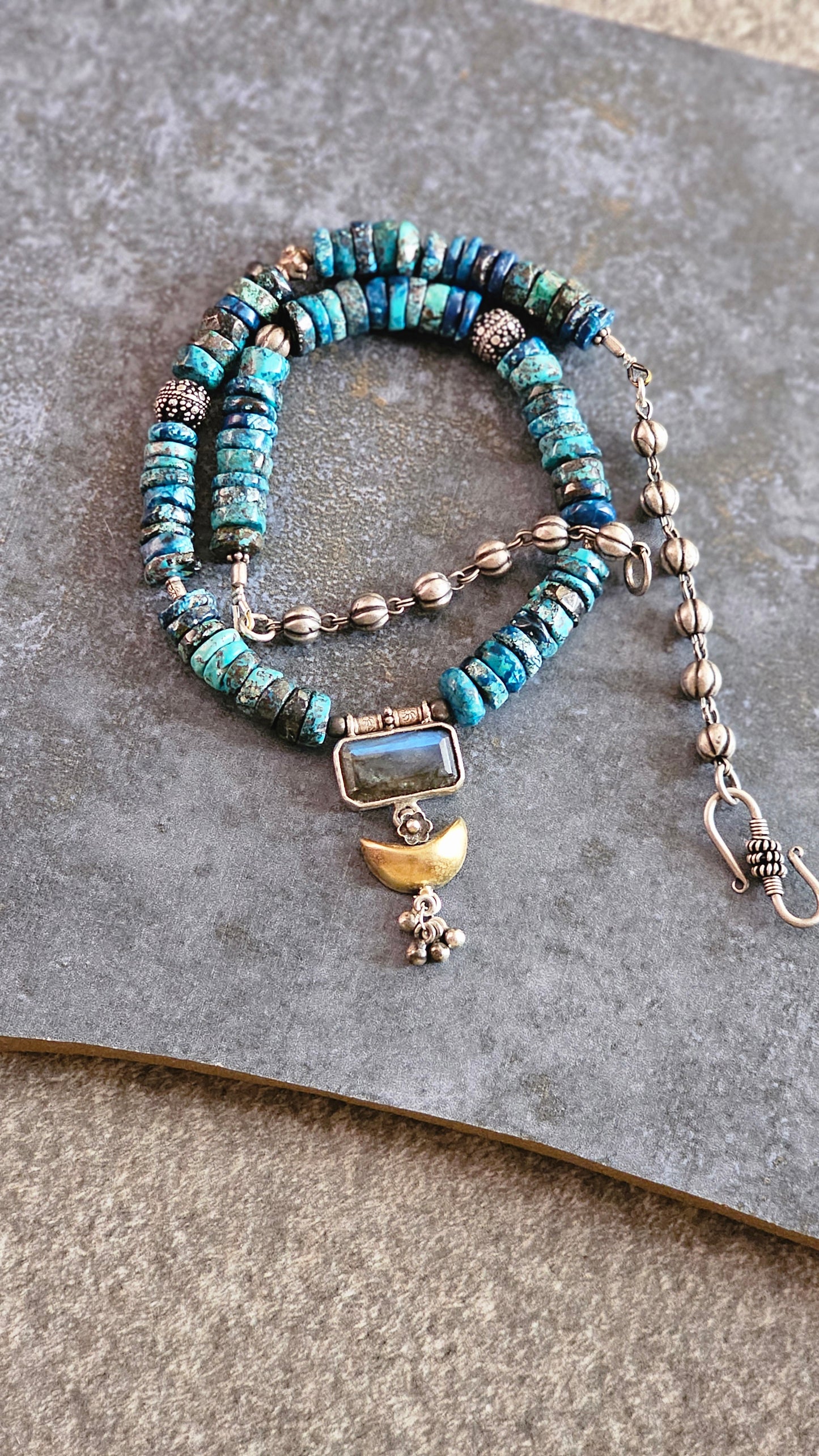 Azurite gemstone necklace with labrodrite pendant