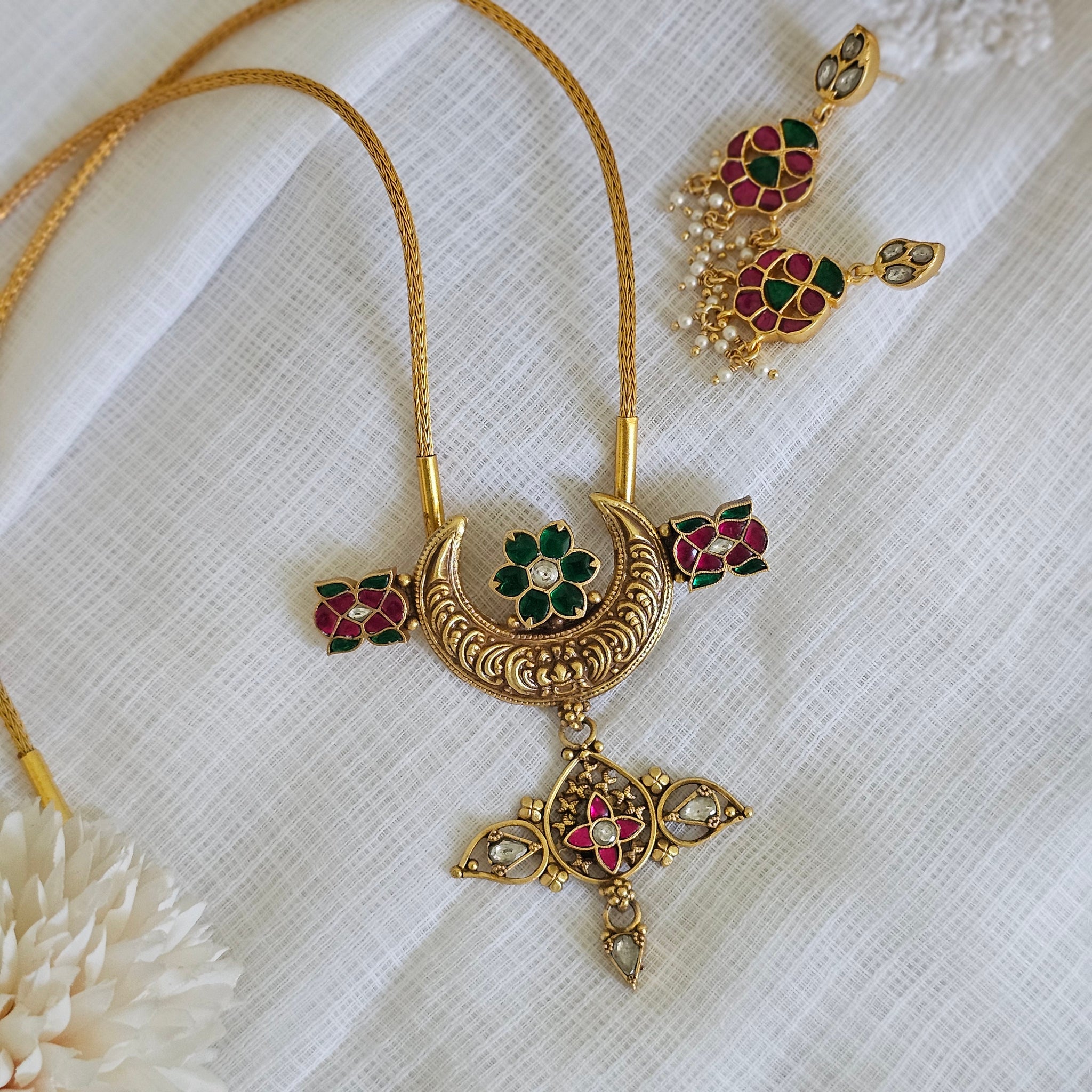 Silver 92.5 kundan gold polish necklace set