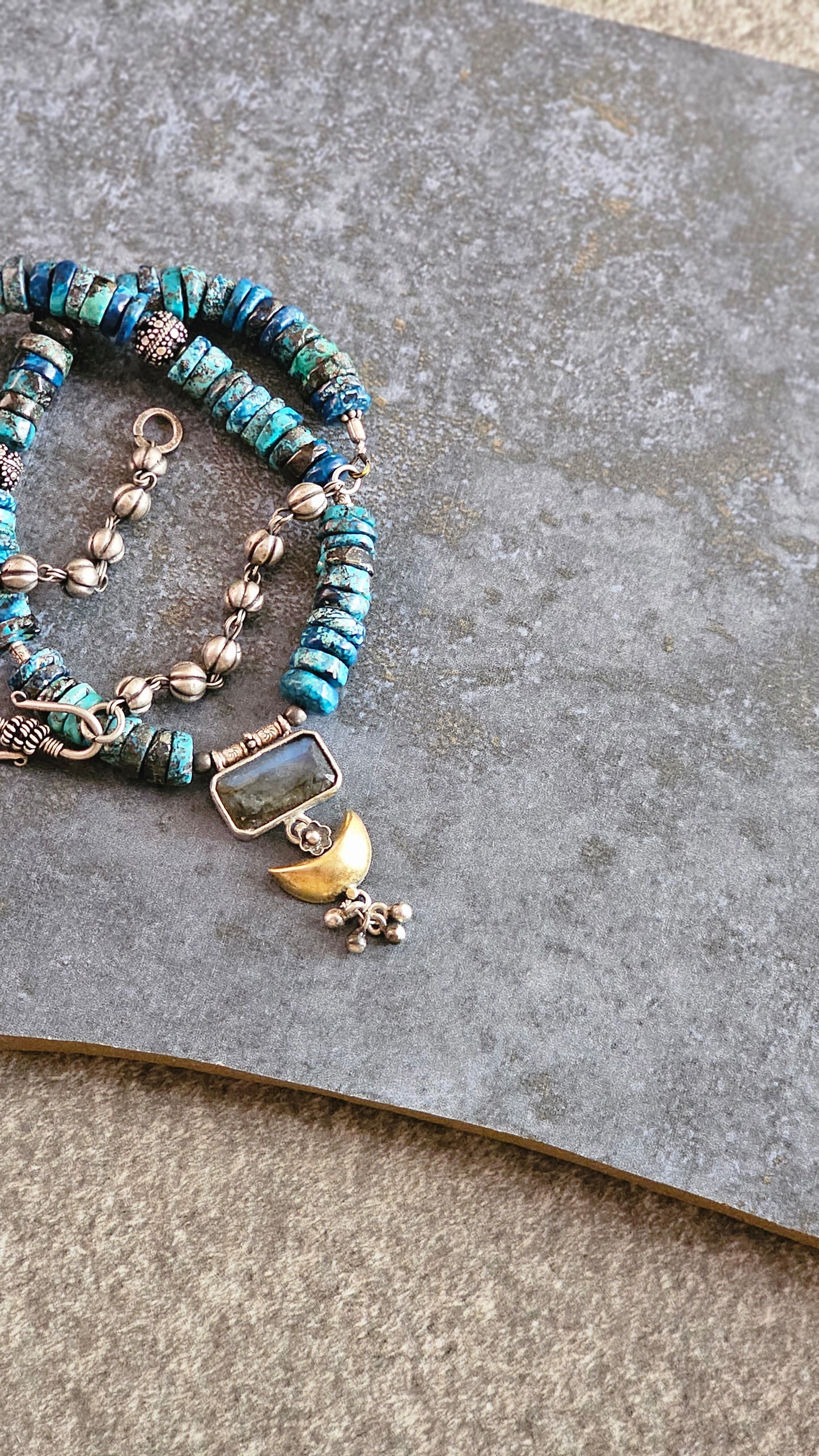 Azurite gemstone necklace with labrodrite pendant