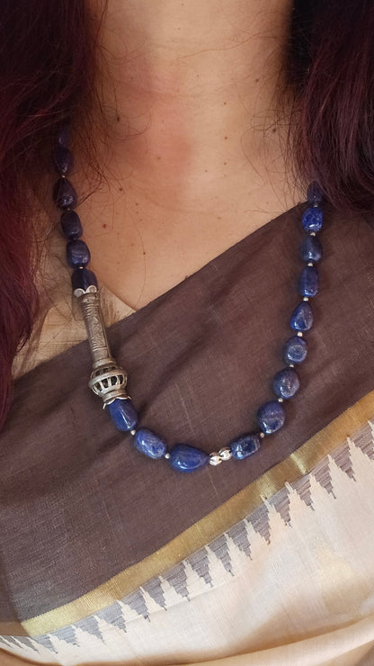Lapis lazuli necklace with vintage elements