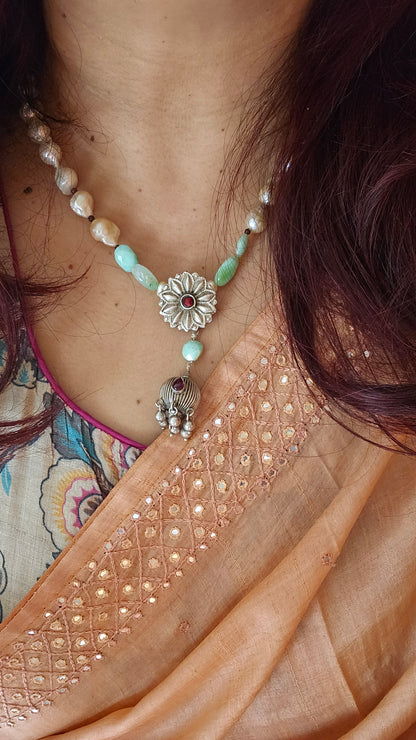 Fresh water Baroque pearls necklace