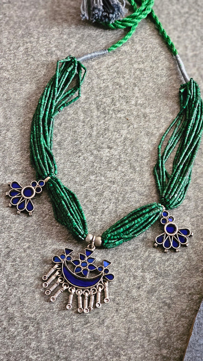 NEELVAN| Malachite & Vintage Blue Glass Necklace