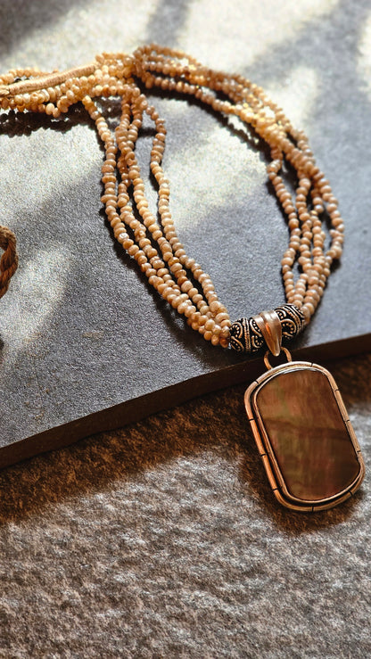 Mother of pearl oxidised pearl necklace