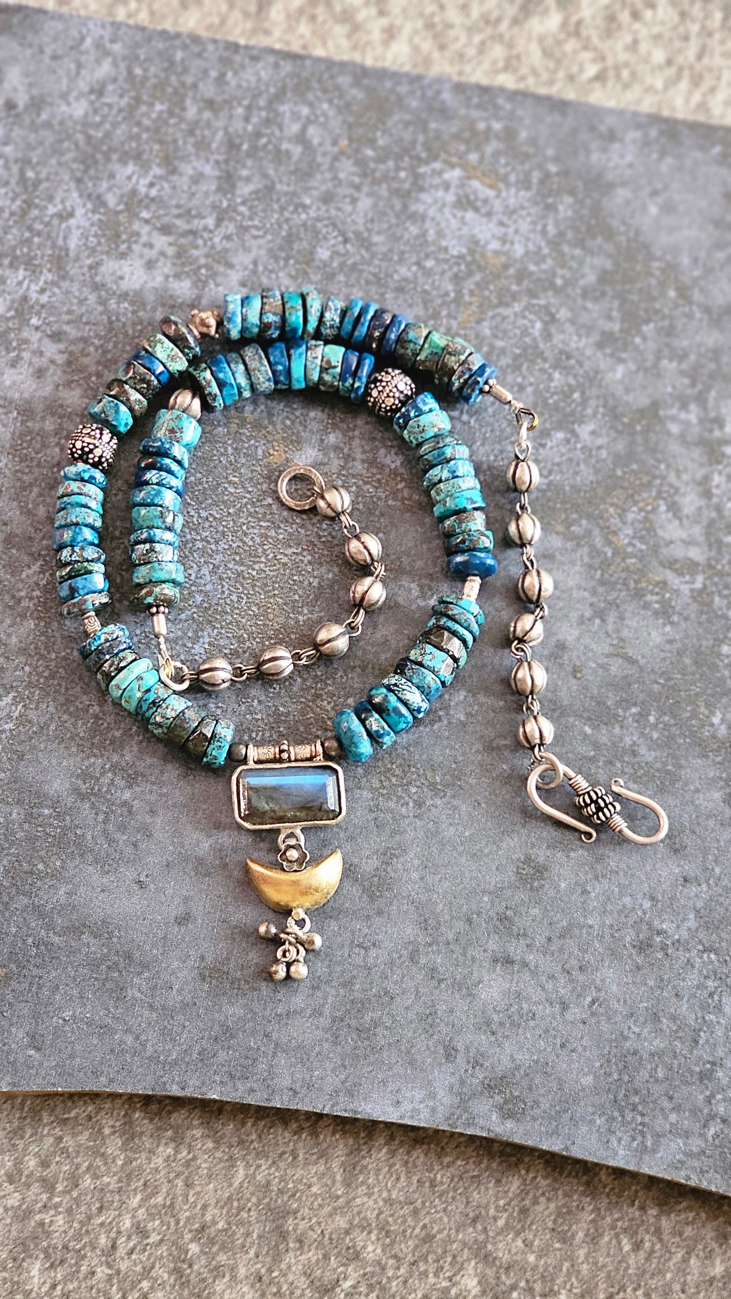 Azurite gemstone necklace with labrodrite pendant