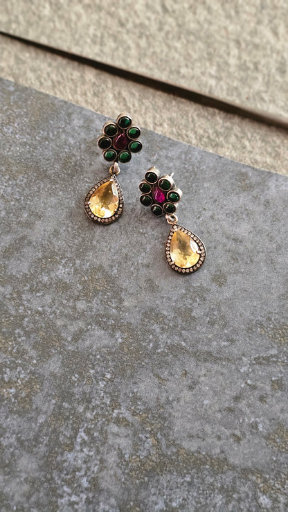 Surya Pushpa – Kempu & Citrine Earrings