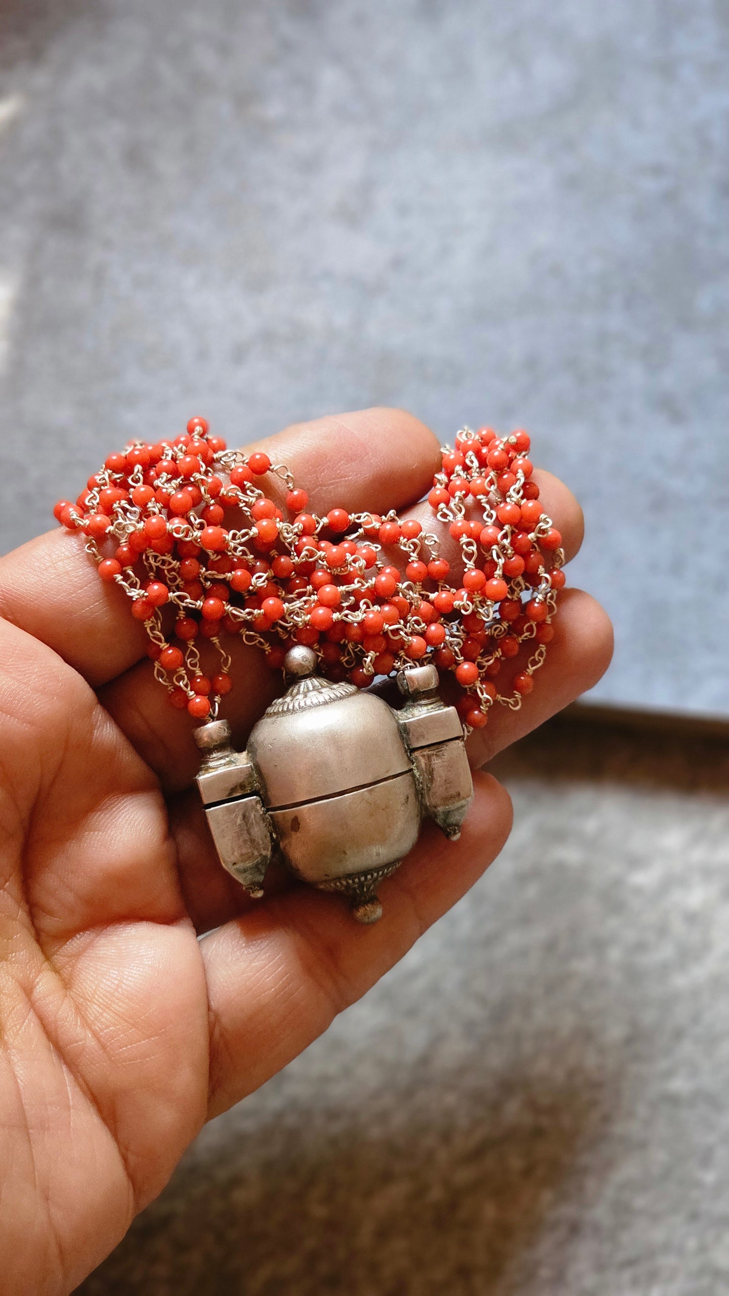 Heirloom Karadige Pendant – Ishta-Linga Holder in 92.5 Silver