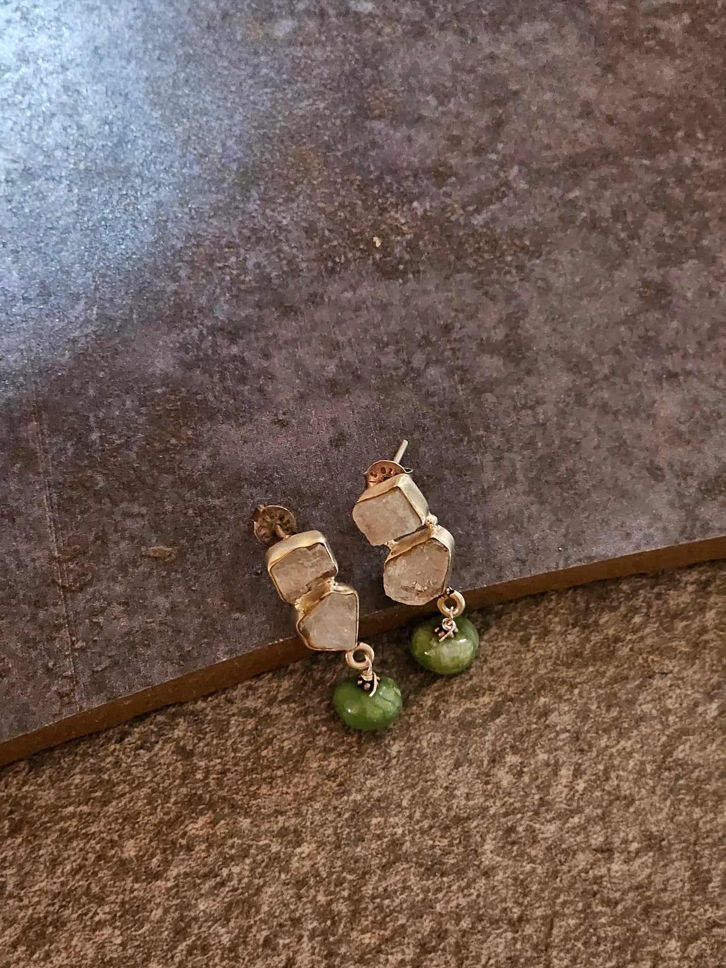 Moonstone and Chrysoprace earrings