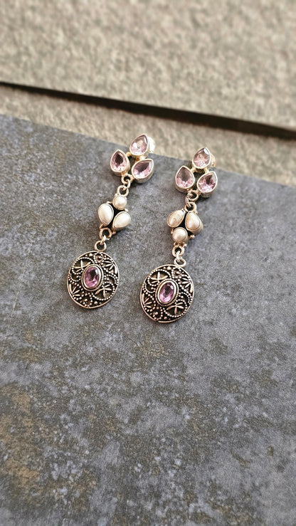 Madhavi – Amethyst & Pearl Filigree Earrings