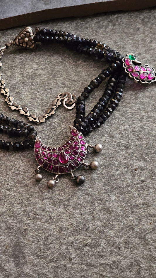 Iolite Kemp necklace