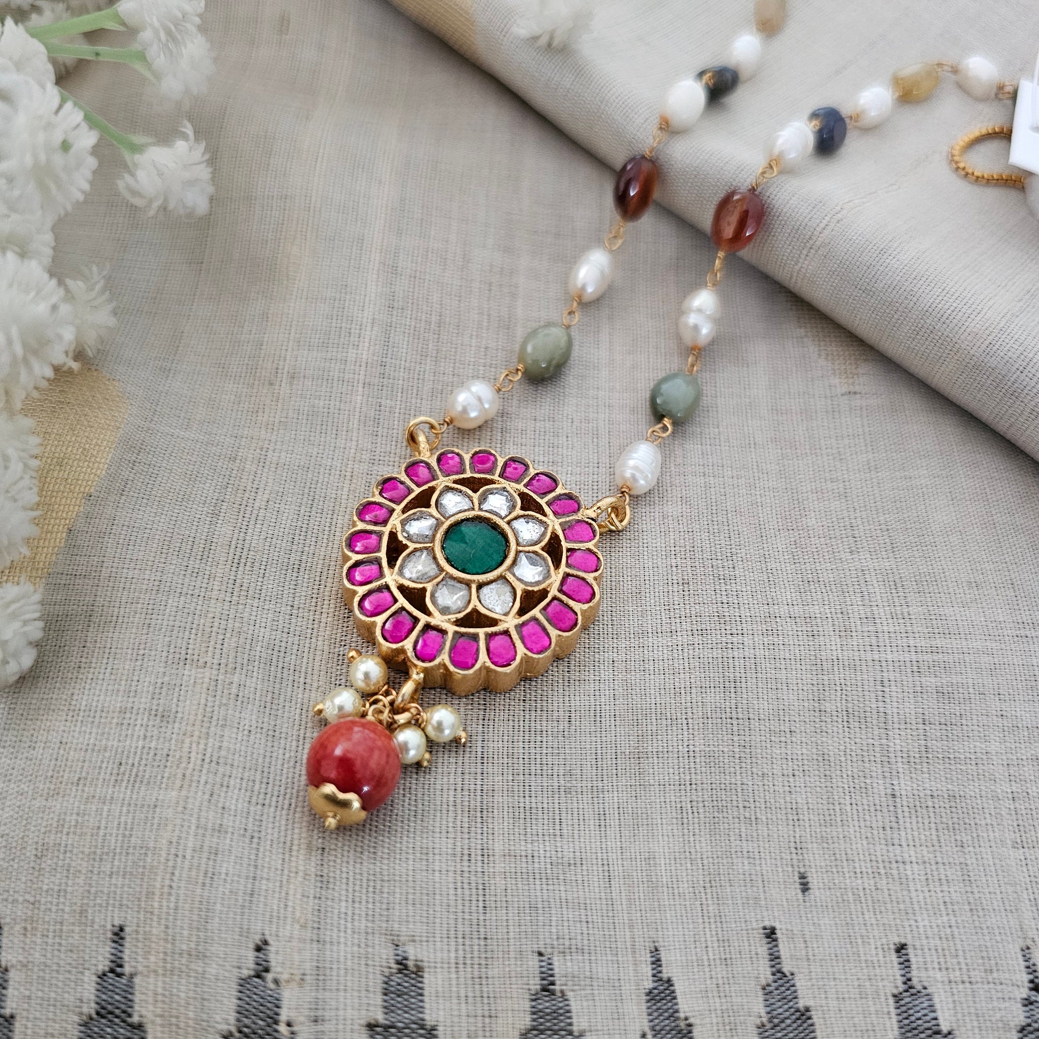 Silver 92.5 kundan gold polish necklace