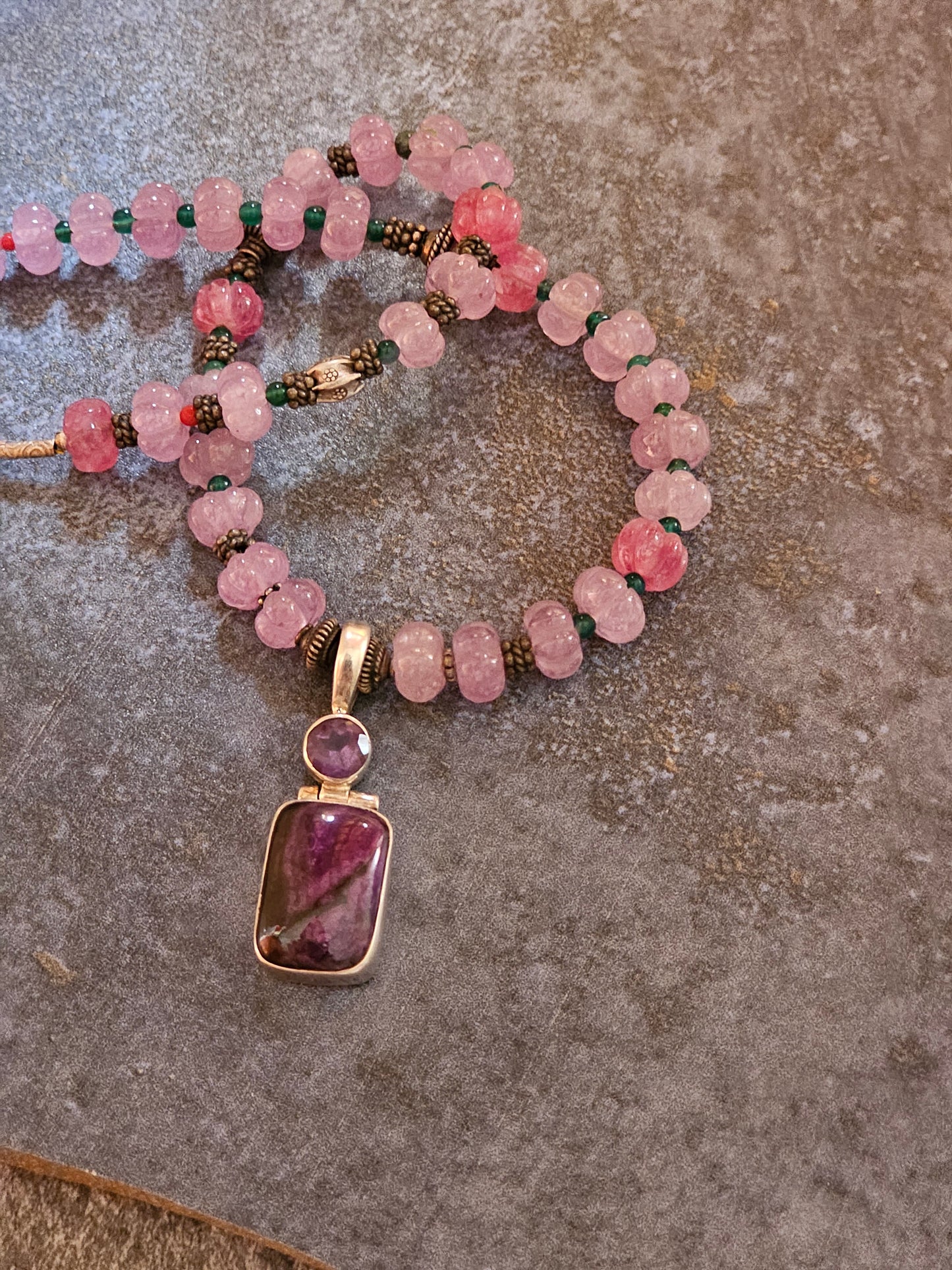 Jade string with purple Amethyst necklace