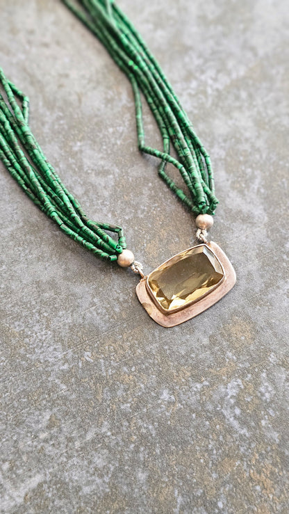 Malachite strings necklace with citrine pendant