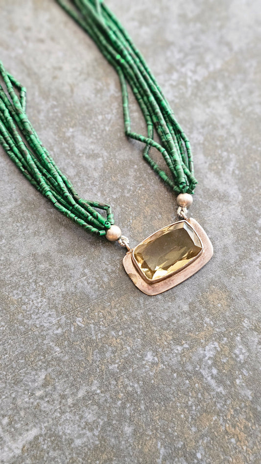 Malachite strings necklace with citrine pendant