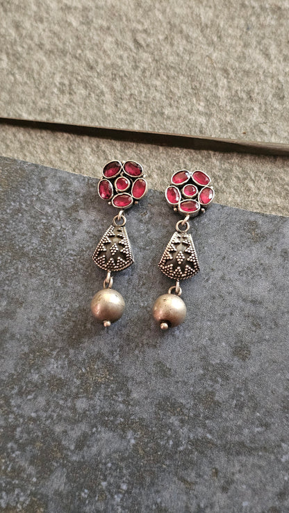 Gulnaar – Pink Garnet & Rawa Silver Danglers