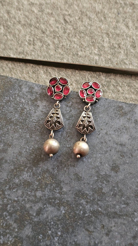 Gulnaar – Pink Garnet & Rawa Silver Danglers