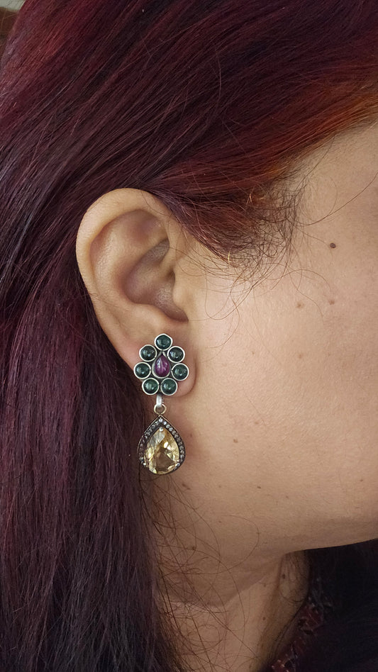 Surya Pushpa – Kempu & Citrine Earrings