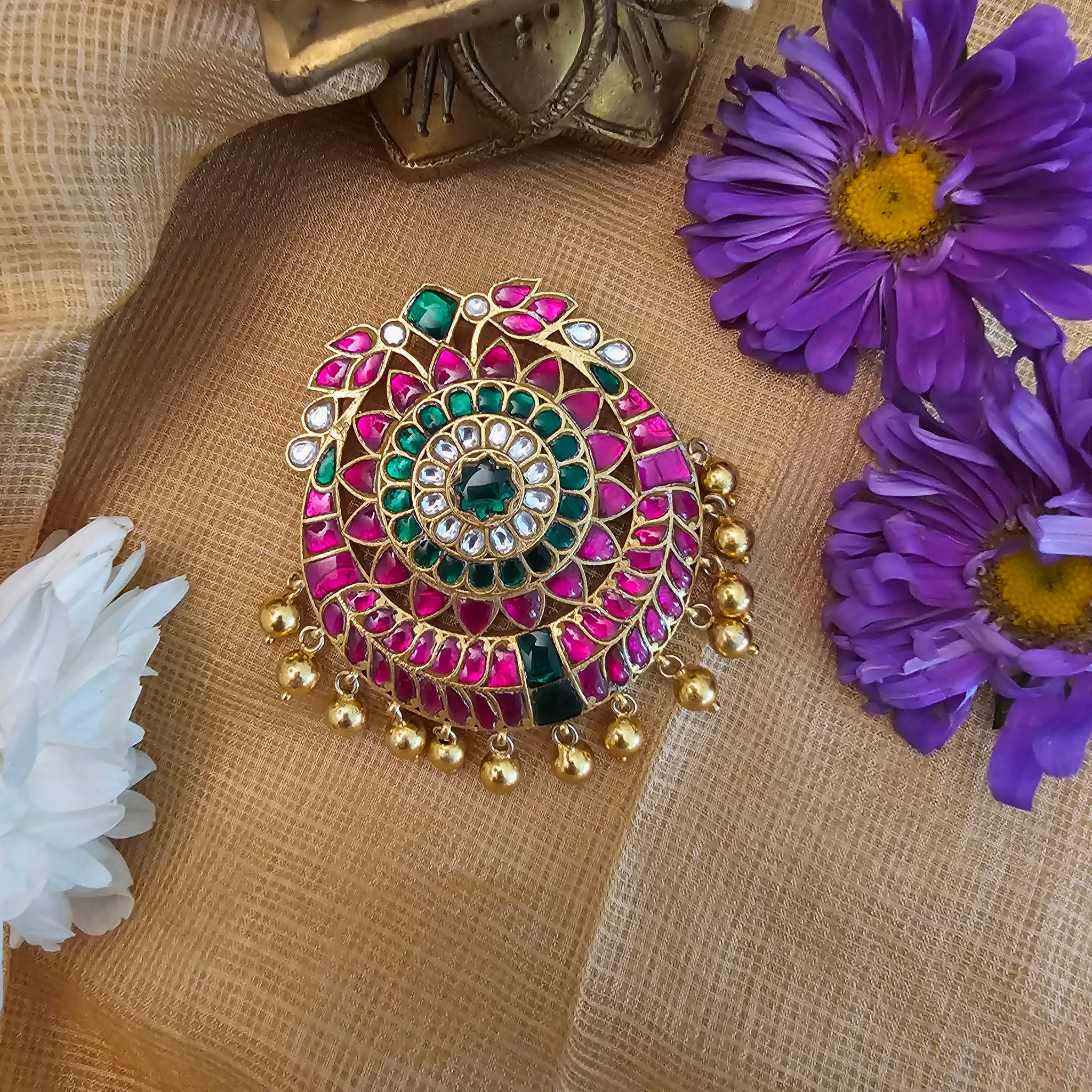 Silver 92.5 kundan gold polish pendant.