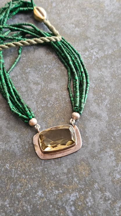 Malachite strings necklace with citrine pendant