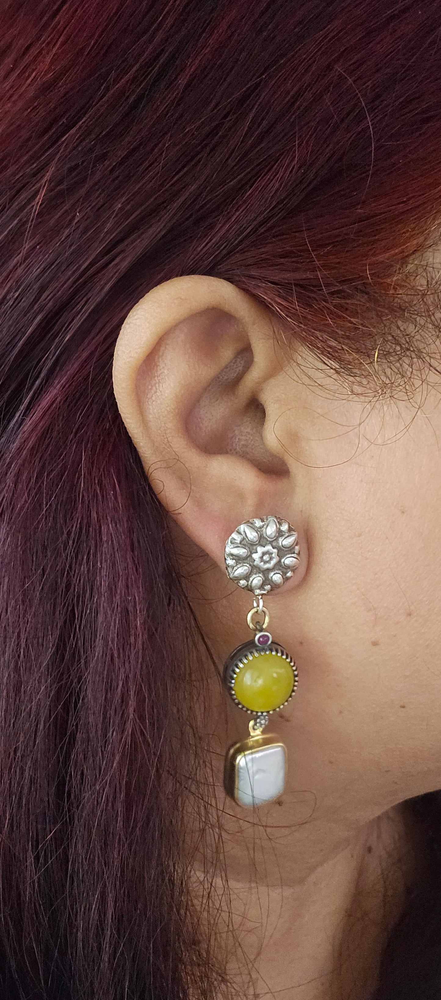 Surya – Vintage Button Chalcedony & Mother of Pearl Danglers