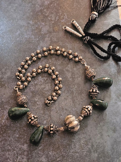 Emerald Muse – Aventurine & Silver Statement Necklace